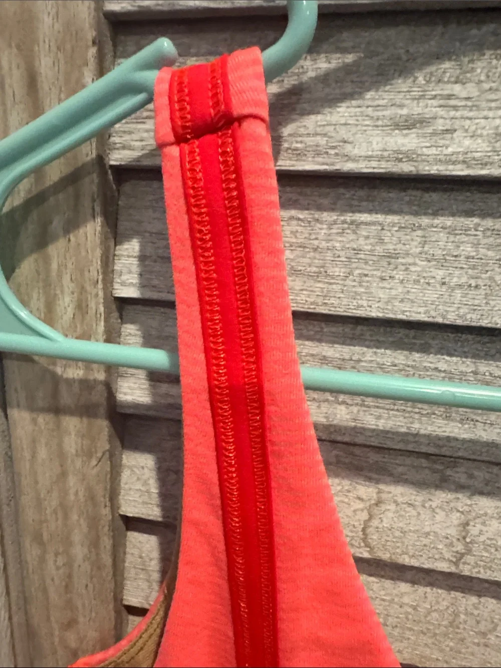lululemon athletica stylish coral